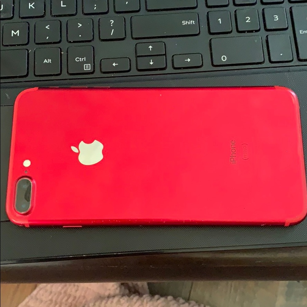 Iphone 7 Plus - image 2